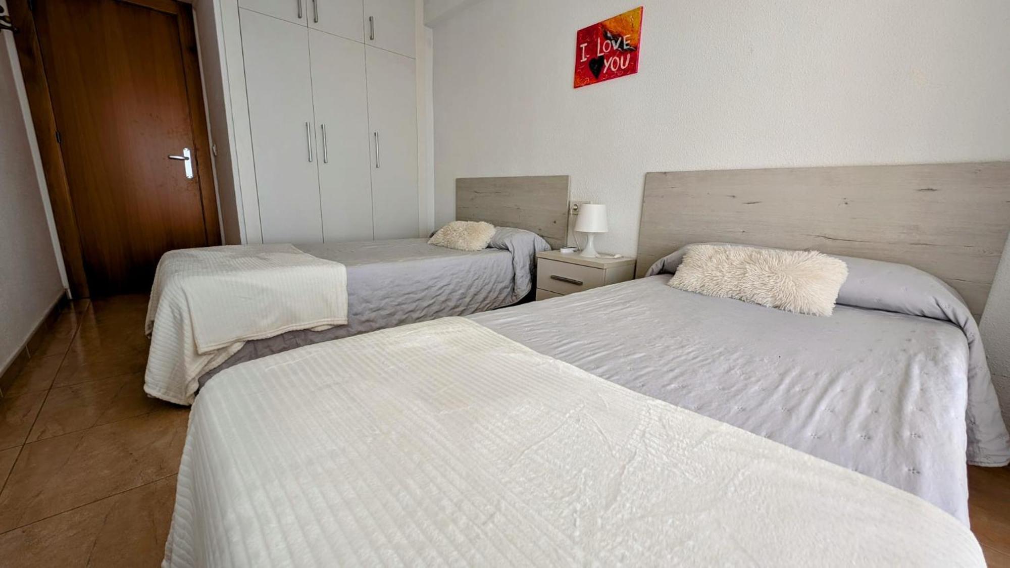 Brisas De Levante Benidorm Extérieur photo